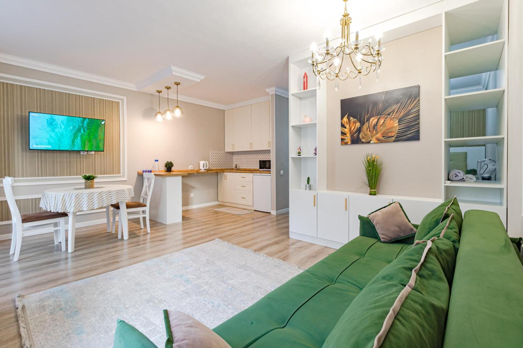 Paris возле триумфальной арки Apartment *